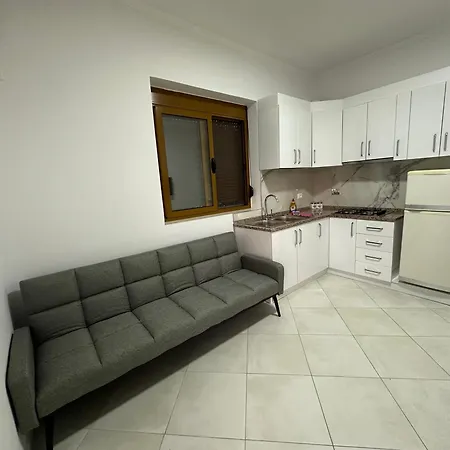 Hodo Lägenhet Bashkia e Orikumit